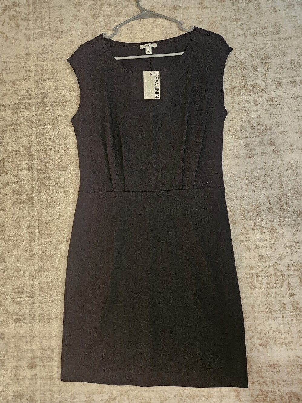 Nine West Black Cap-Sleeve Dress